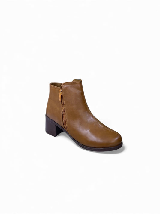 Women half boot with 2 zippers